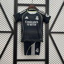 Conjunto Infantil Real Madrid away 2025/26