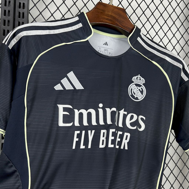 Camisola Real Madrid alternativa 2025/26